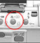 Baksiden på et digitalt stillbildekamera. Foto: Akam.
