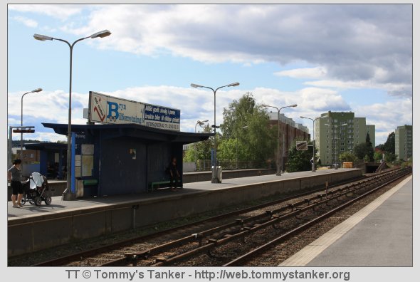 Midtpartiet på Brynseng T-banestasjon i billedretning mot Helsfyr. Foto: TT.