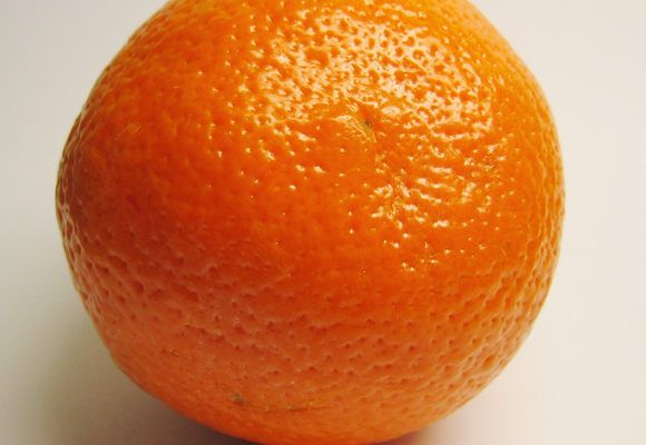 Denne appelsinen er reel. Det er derimot ikke modellbransjens kroppsidealer. Foto: SXC.