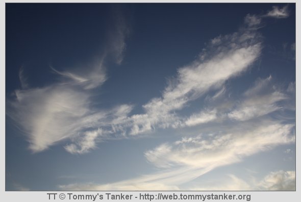 Kremskyer på velsmakende himmel. Foto: TT.